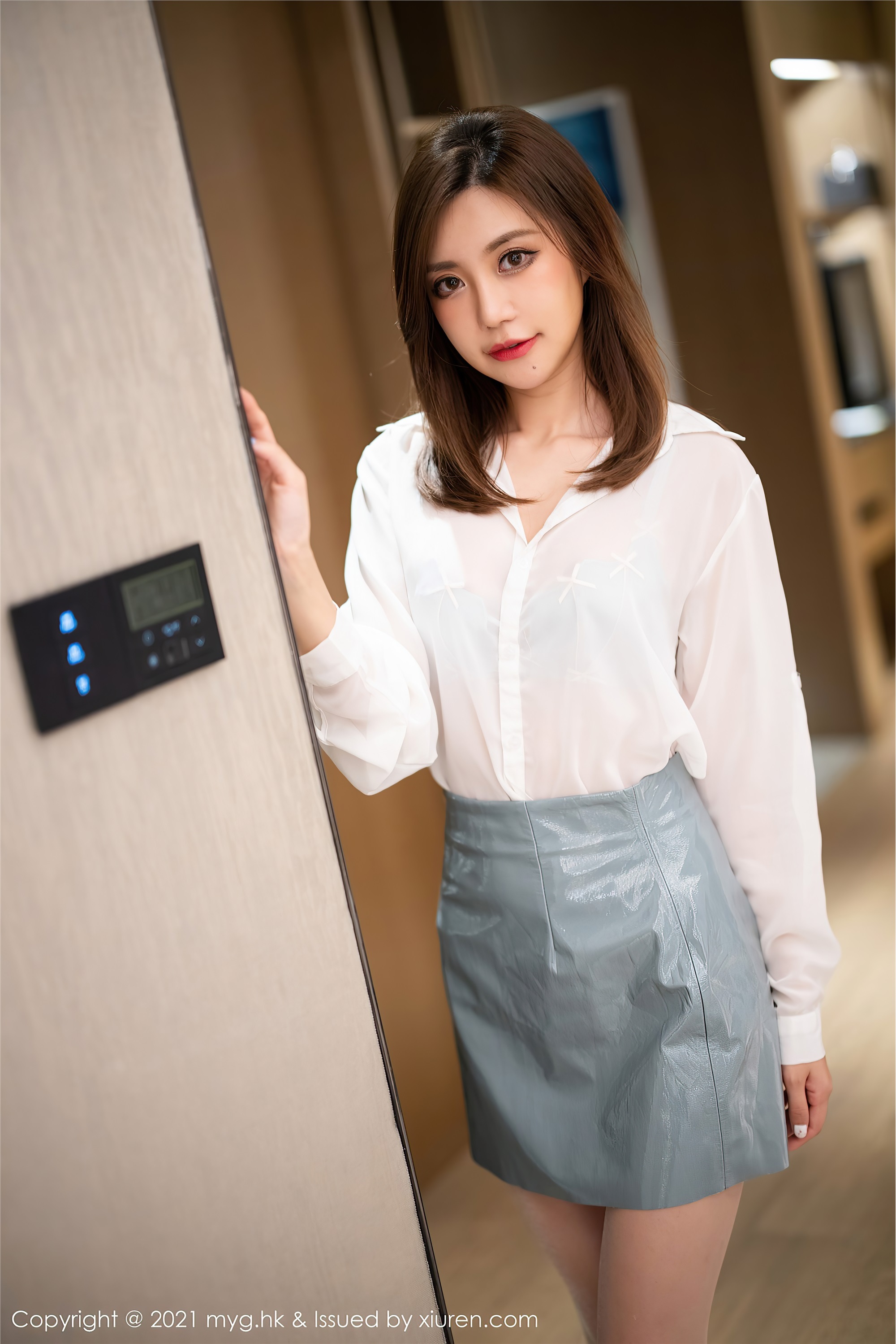 MyGirl美媛馆  2021.08.27 Vol.583 绮里嘉Carina